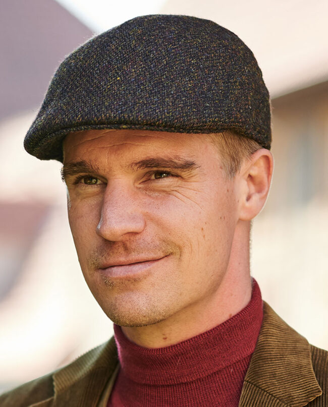 Henry Cap - Harris Tweed slider cap in multicolor I Wellington of Bilmore