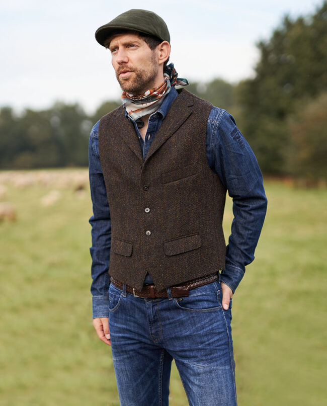 Wales - classic men's vest made from original Harris Tweed, multicolor I Wellington of Bilmore