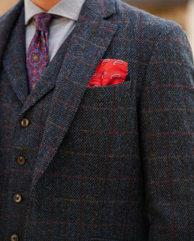 Classic &quot;Windsor&quot; men&#039;s jacket in dark blue with red accents
