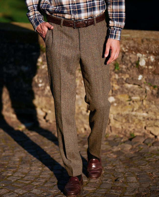 Mr. Miller- Men's trousers made from original Harris Tweed, in evergreen I Wellington of Bilmore