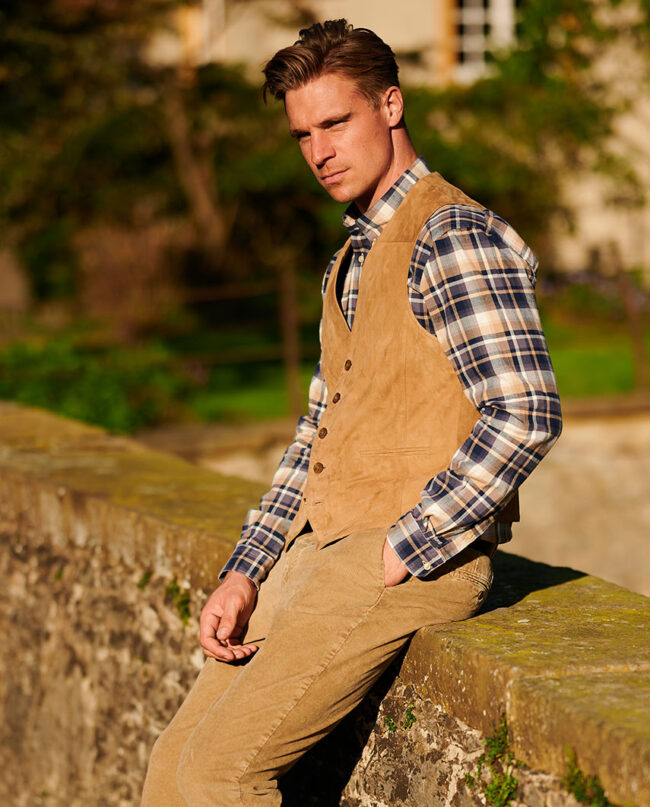 Suede leather vest &quot;Tailor&quot; for men in beige I Wellington of Bilmore