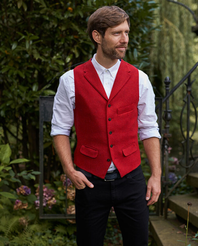 Wales - classic men's vest made from original Harris Tweed, red twill I Wellington of Bilmore