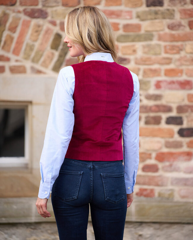 Ladies&#039; velvet vest &#039;&#039;Lea&#039;&#039;, red I Wellington of Bilmore