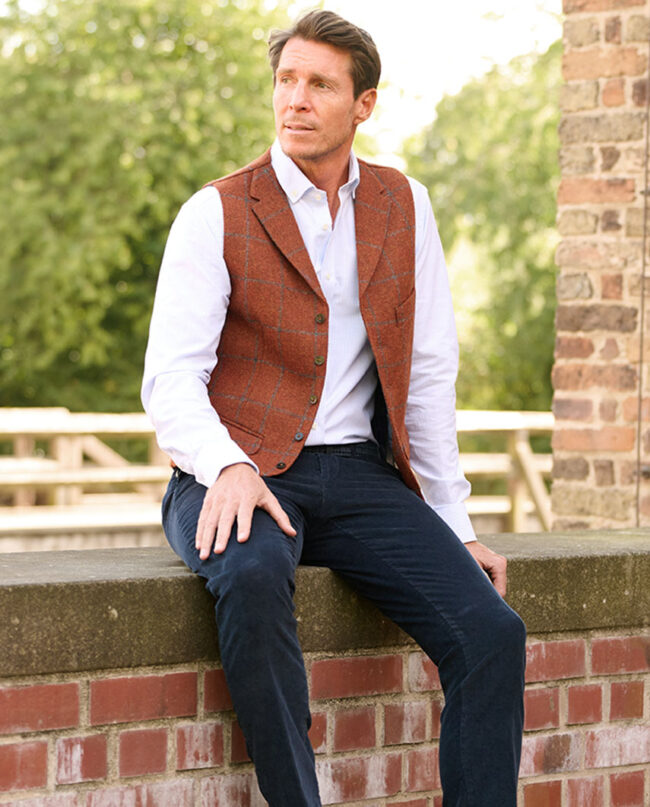Wales - classic men's vest made from original Harris Tweed, rust overcheck I Wellington of Bilmore
