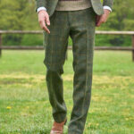 Harris tweed trousers &#039;&#039;Mr. Miller &quot; in olive-blue overcheck